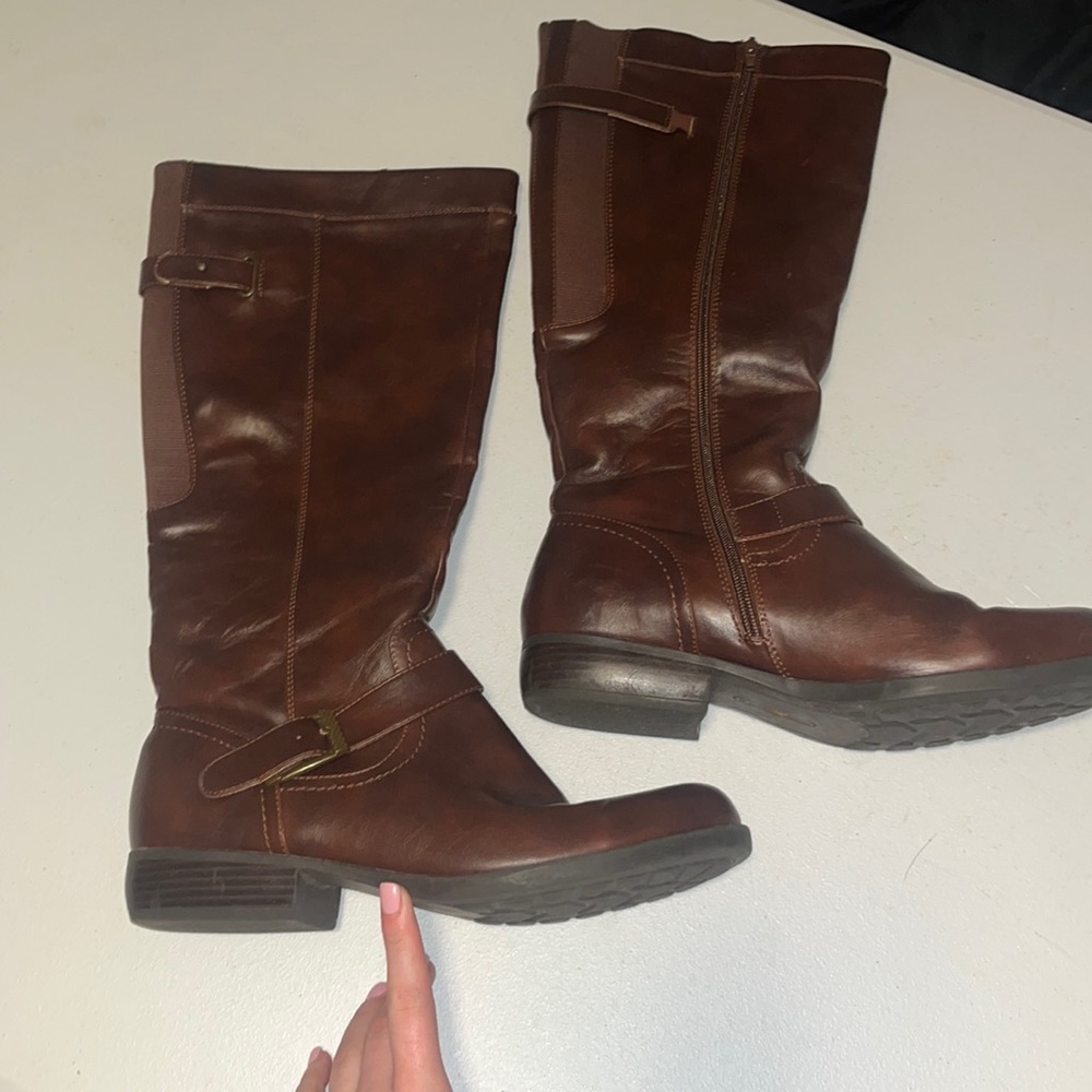 Women’s Faux Leather Boots